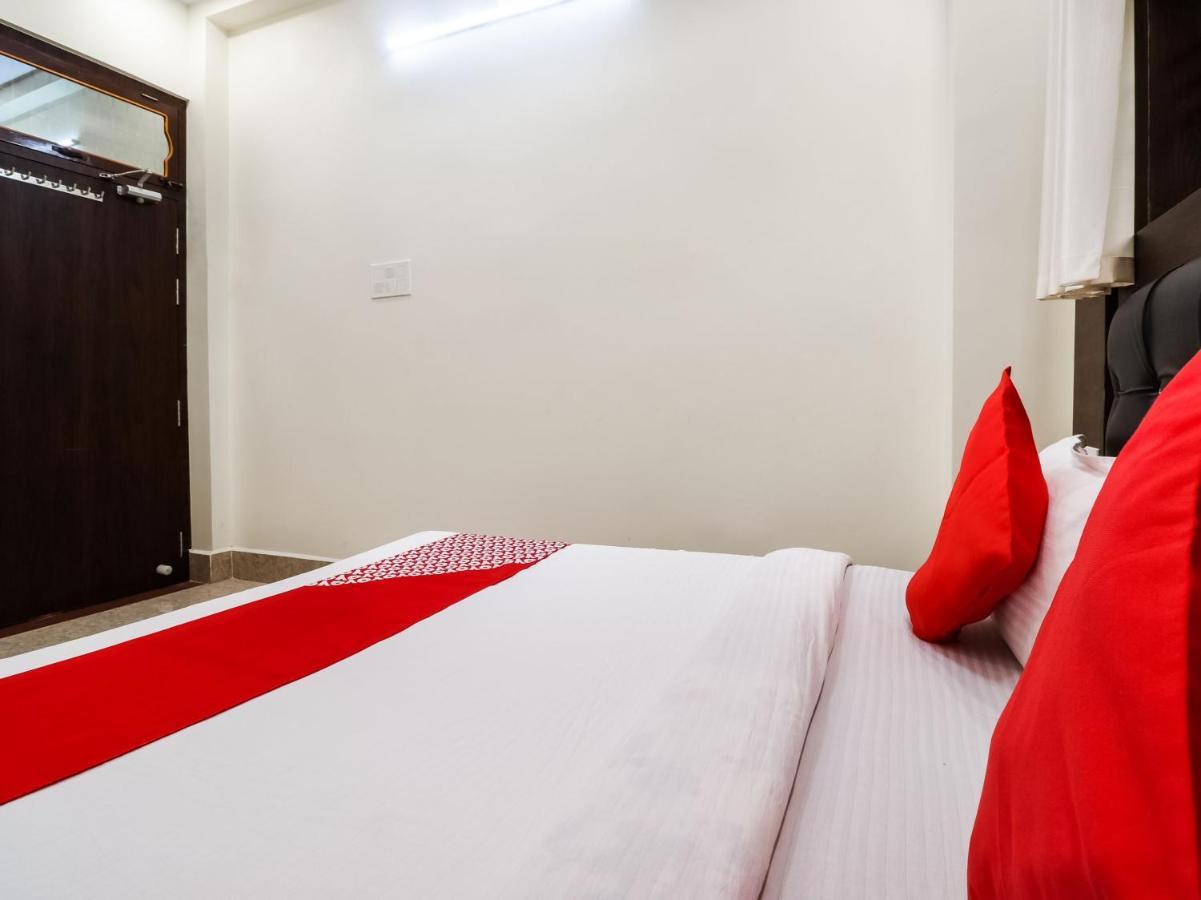 Oyo 72429 New Abhinandan Hotel Amroha Ngoại thất bức ảnh