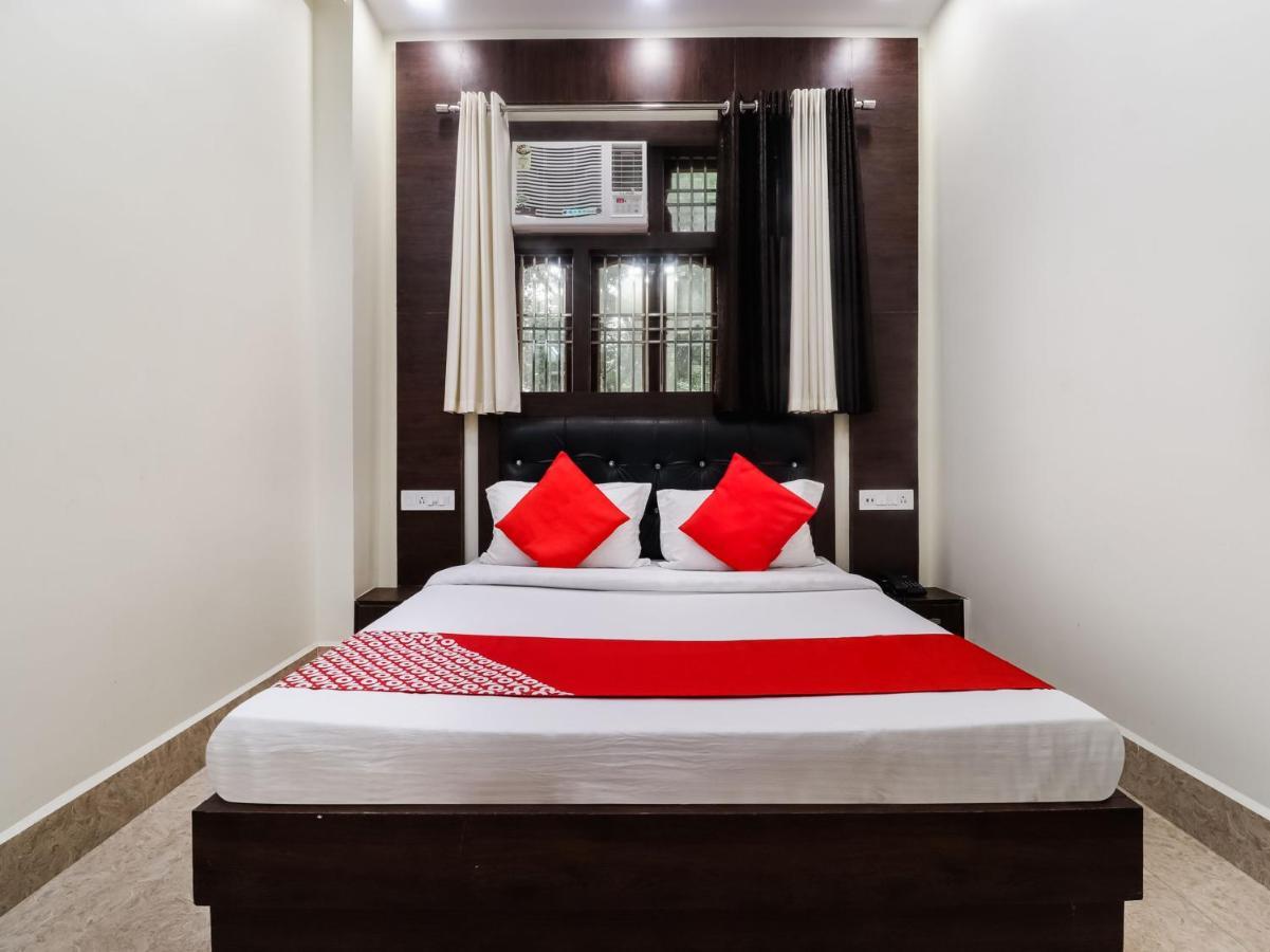 Oyo 72429 New Abhinandan Hotel Amroha Ngoại thất bức ảnh