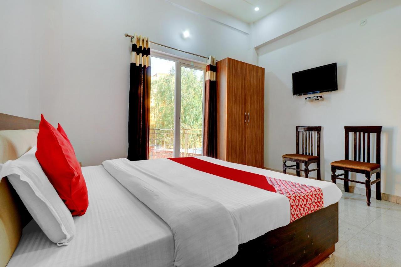 Oyo 72429 New Abhinandan Hotel Amroha Ngoại thất bức ảnh