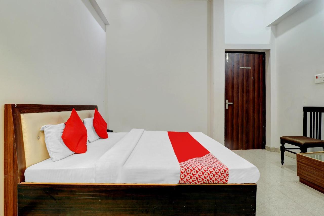 Oyo 72429 New Abhinandan Hotel Amroha Ngoại thất bức ảnh