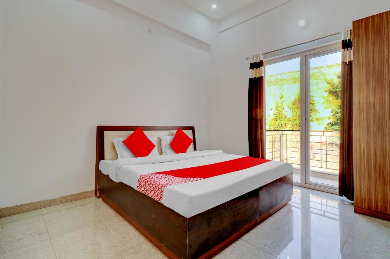 Oyo 72429 New Abhinandan Hotel Amroha Ngoại thất bức ảnh