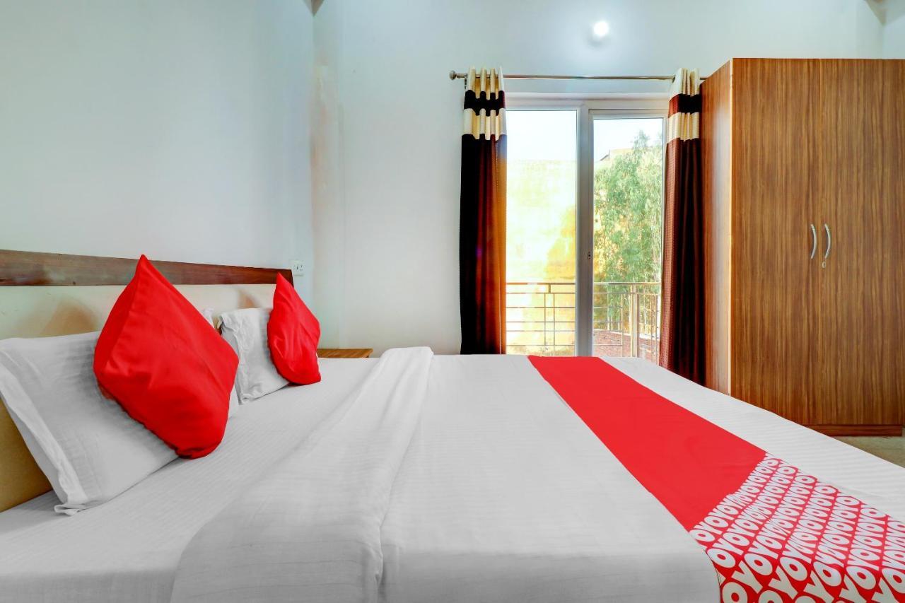 Oyo 72429 New Abhinandan Hotel Amroha Ngoại thất bức ảnh