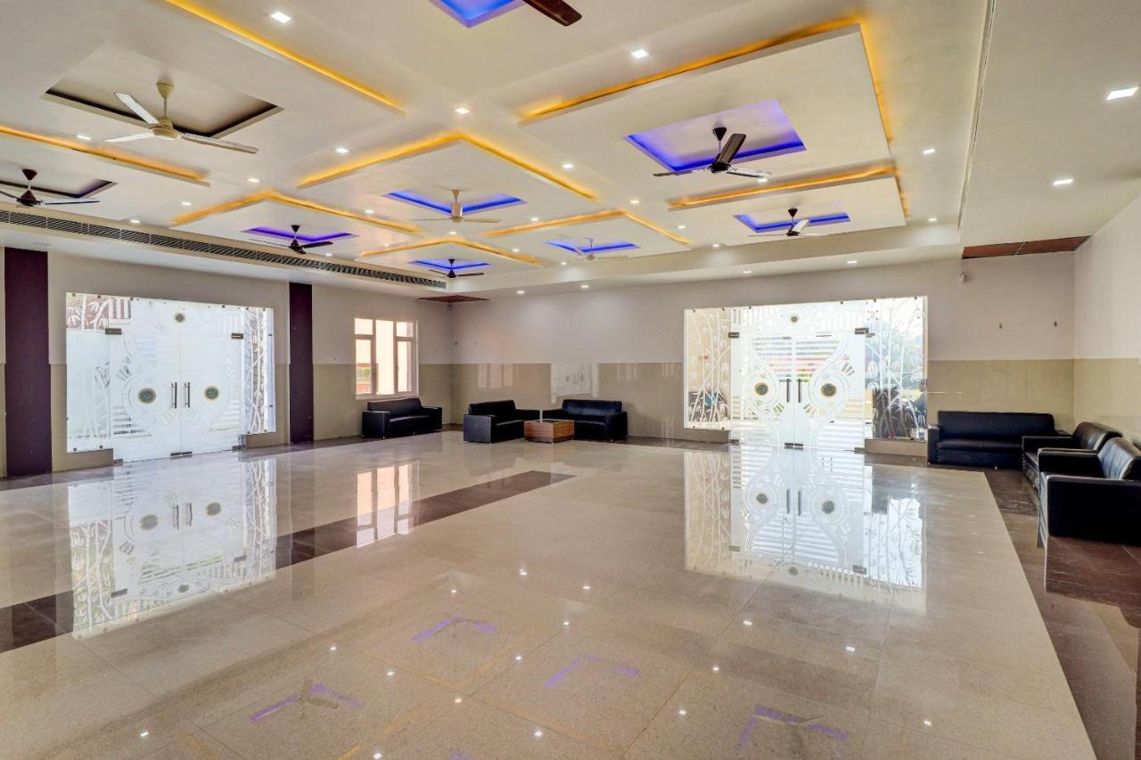 Oyo 72429 New Abhinandan Hotel Amroha Ngoại thất bức ảnh