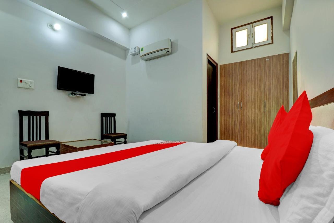 Oyo 72429 New Abhinandan Hotel Amroha Ngoại thất bức ảnh