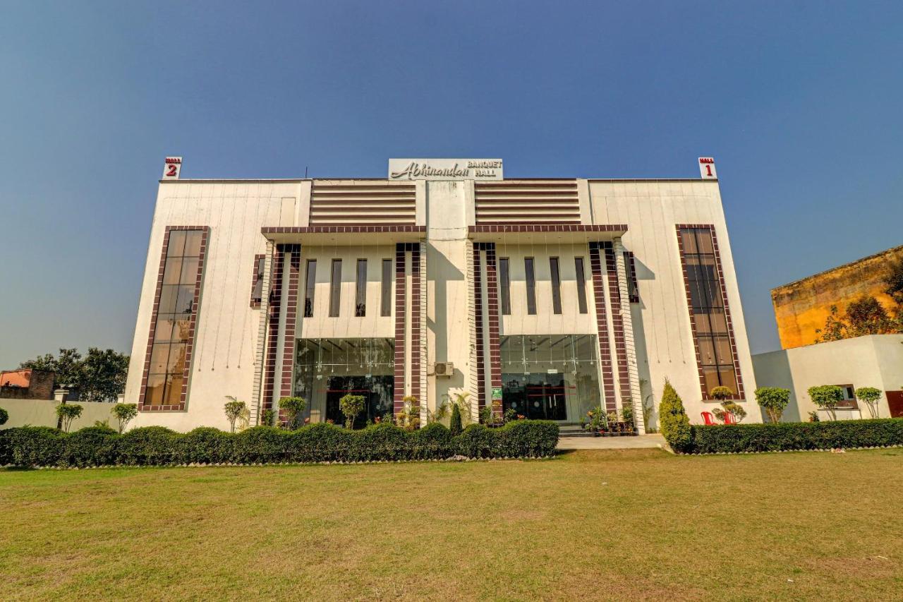 Oyo 72429 New Abhinandan Hotel Amroha Ngoại thất bức ảnh